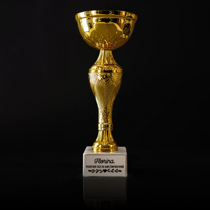Mulțumesc pentru ani împreună - Cupă aurie