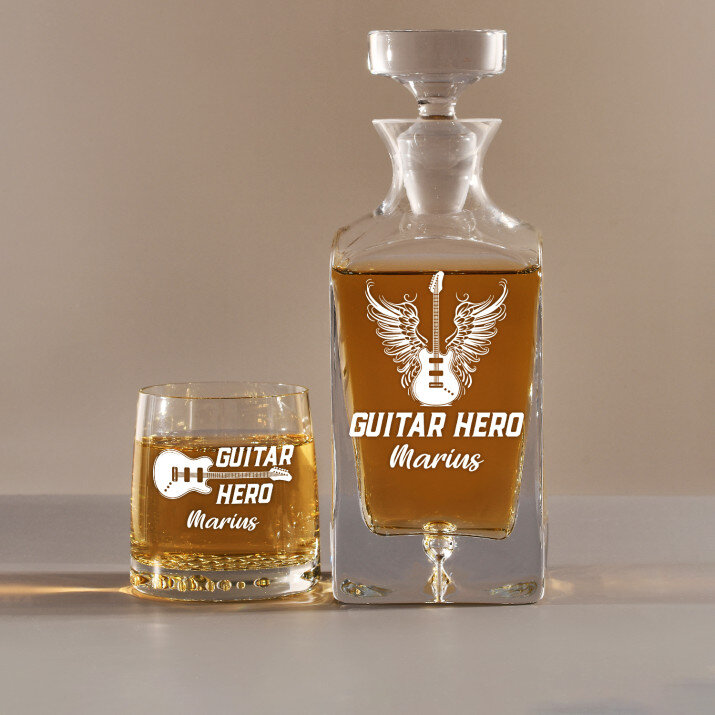 Guitar hero - Set cu carafă și pahare pentru whisky