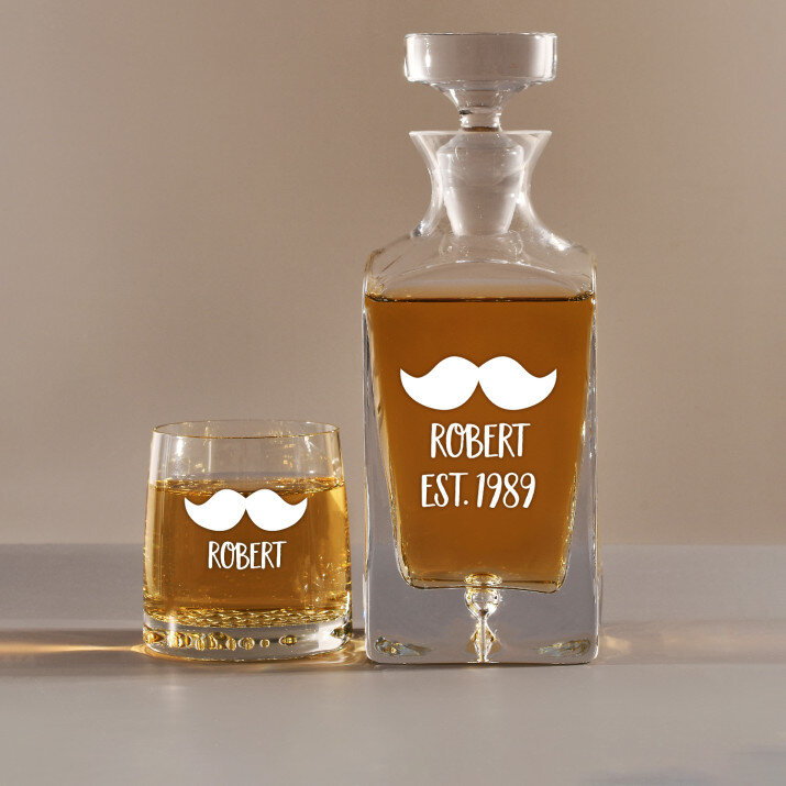 Nume - Set cu carafă și pahare pentru whisky