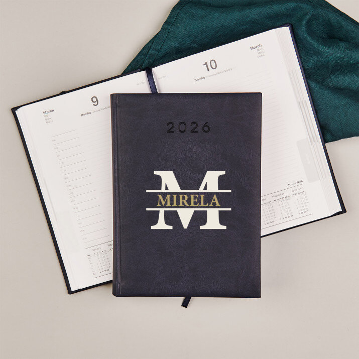 inițială cu nume - Calendar inițială cu nume - Calendar