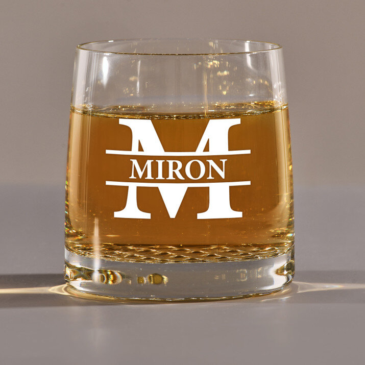 Inițială cu nume - Pahar pentru whisky