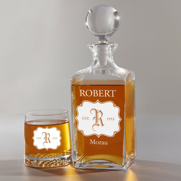 Inițiale - Set cu carafă și pahare pentru whisky