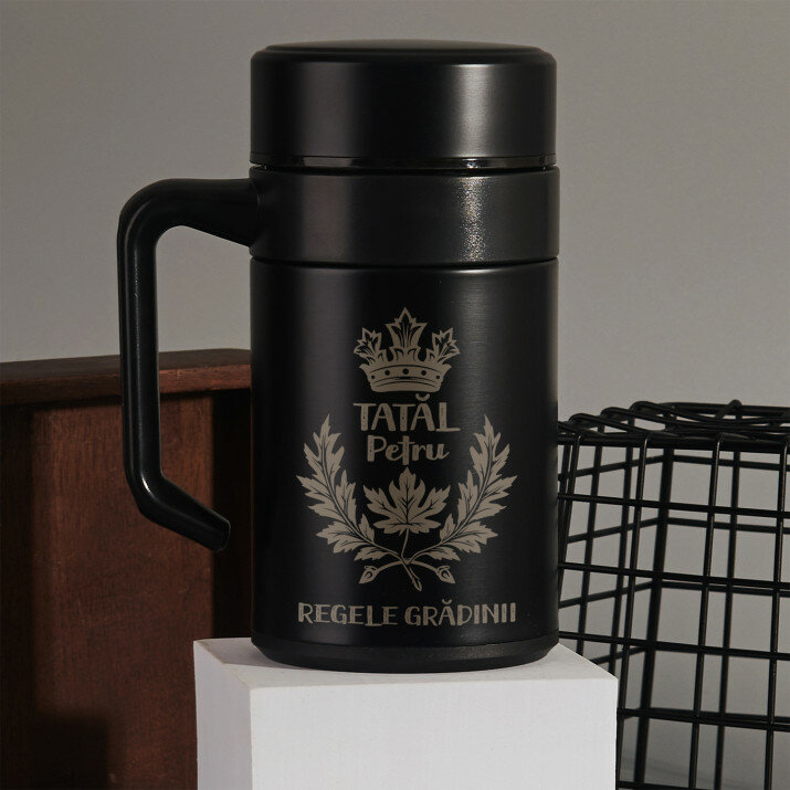 Regele grădinii - Cană termică cu mâner