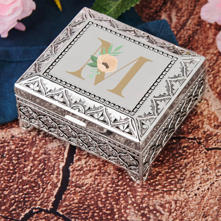 Monogram virág - Cutiuță placată cu argint