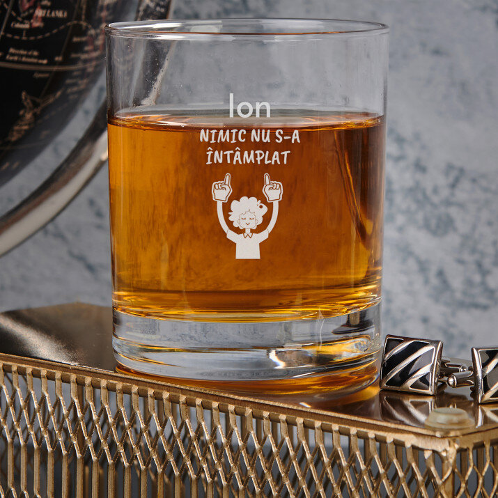 A întâmplat - Pahar pentru whisky