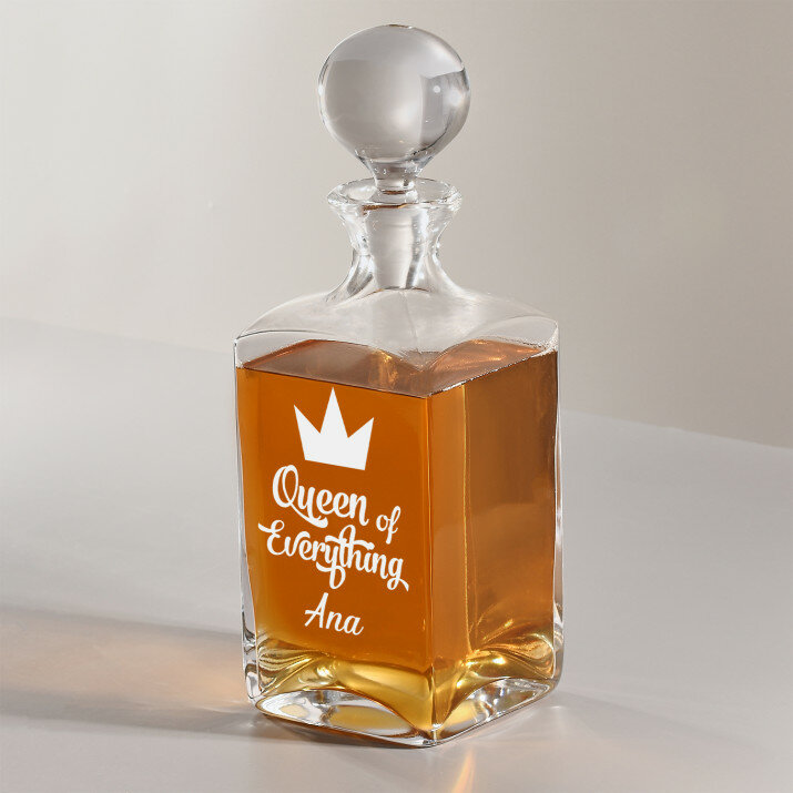 Queen of everything - Carafă pentru whisky