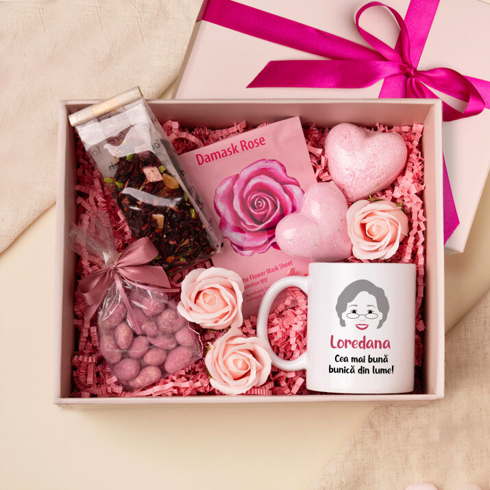 Set cu cană și spa cu trandafiri pentru bunică