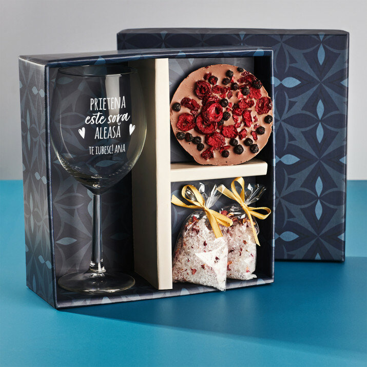 Set cadou Pentru prietenă 2 cu pahar pentru vin și sare de baie