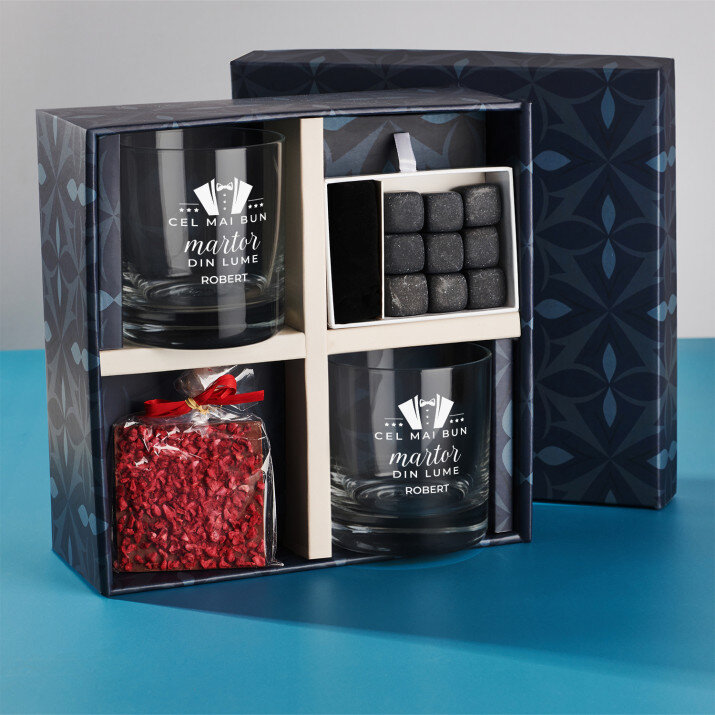 Set cadou pentru martor, cu pahare pentru whisky