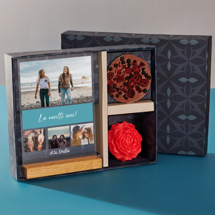 Set cadou de zi de naștere cu imprimare pe sticlă și ciocolată