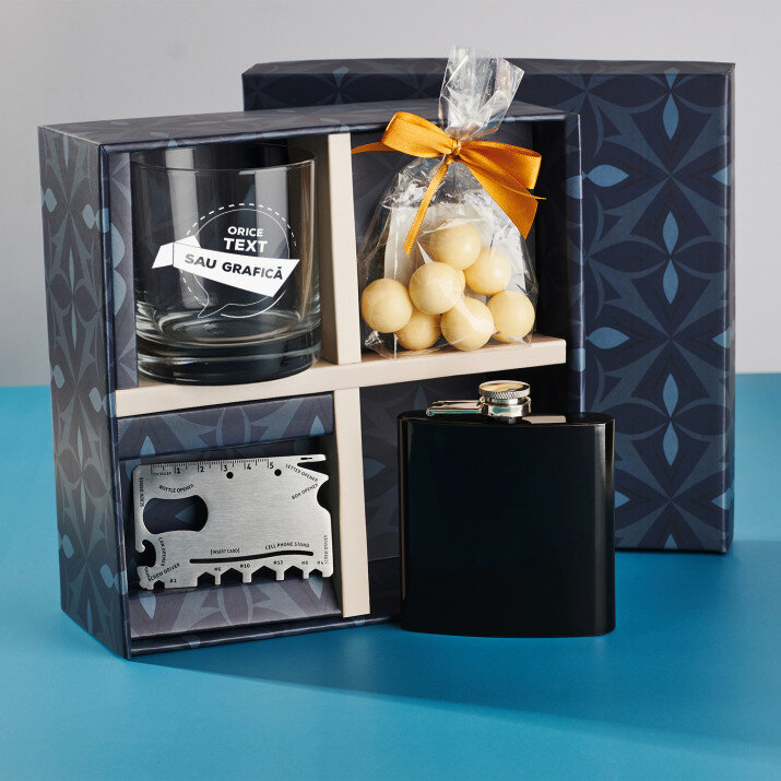 Set cadou proiect propriu, cu pahar pentru whisky