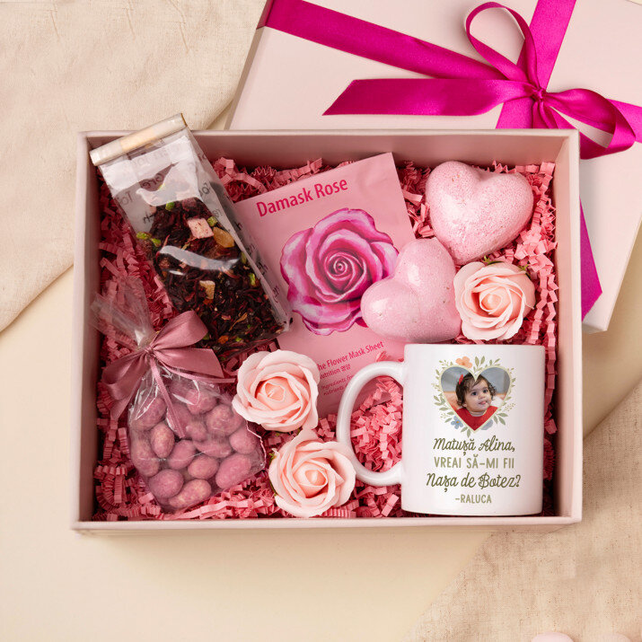 Set cu cană și spa cu trandafiri rugăminte de a fi nașă cu fotografie