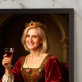 Regina cu vin - Portret Regal