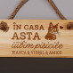 În casa asta iubim pisicile - Placă de lemn